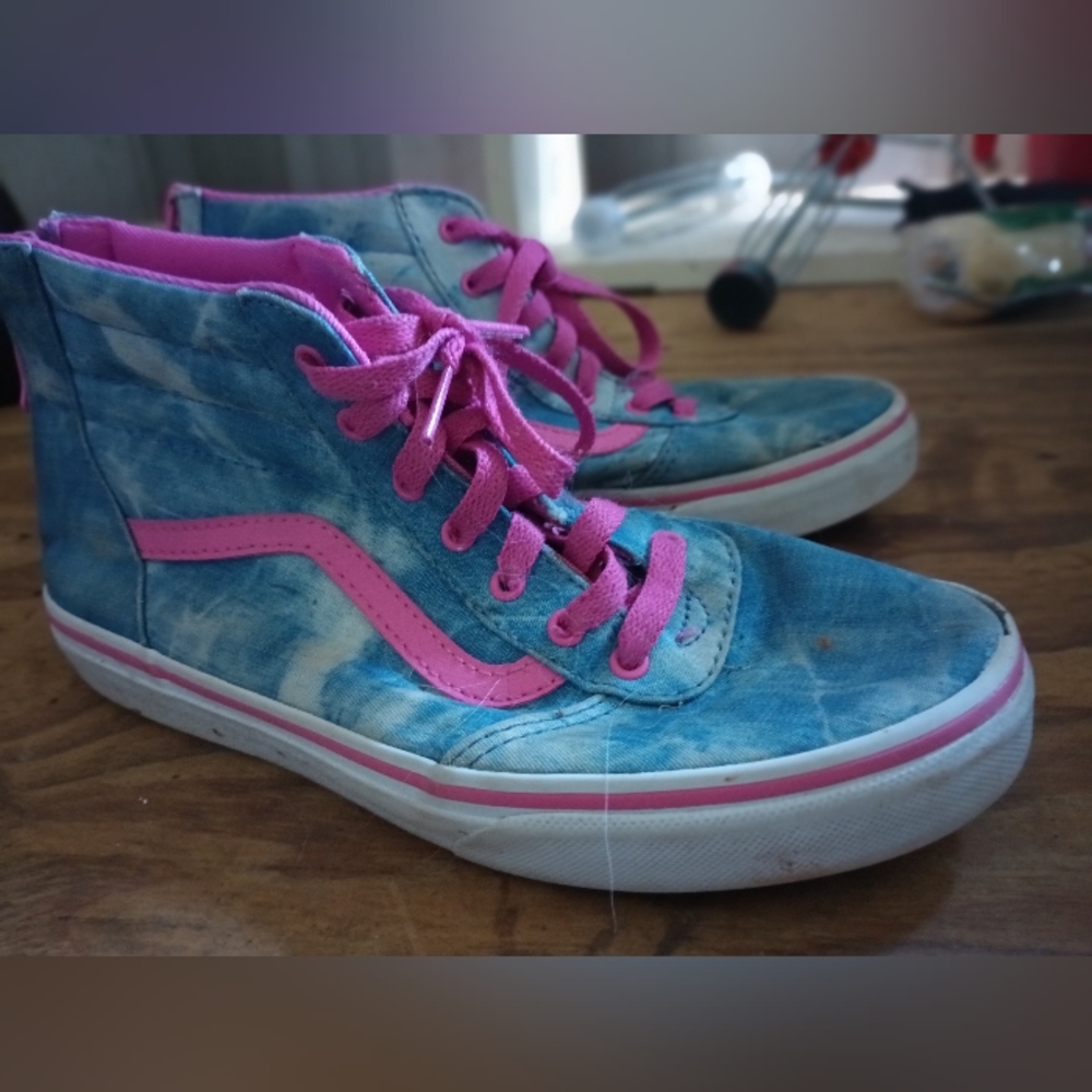 Vans denim tye-die hi-top skate shoes
